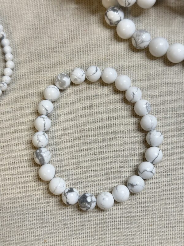 Howlite Bracelet - Image 3