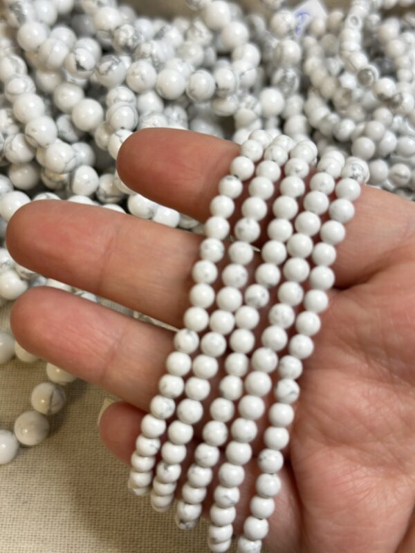Howlite Bracelet - Image 6