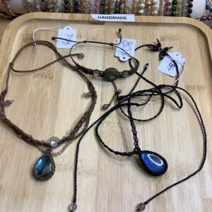 Necklaces +bracelet for Isa