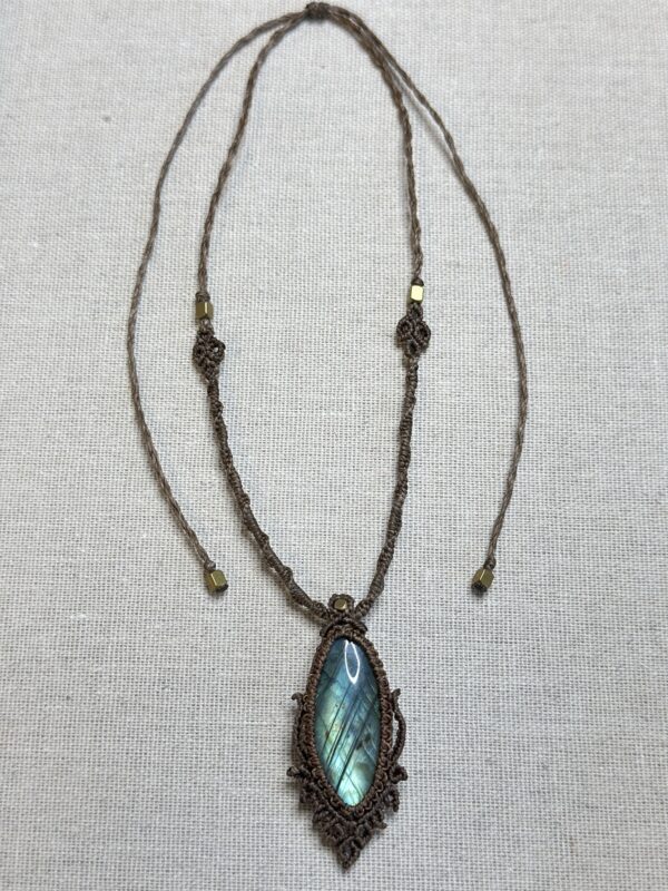 Labradorite Necklace – Ethereal Glow