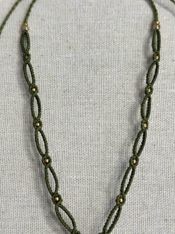 Green flash Labradorite Necklace - Image 5