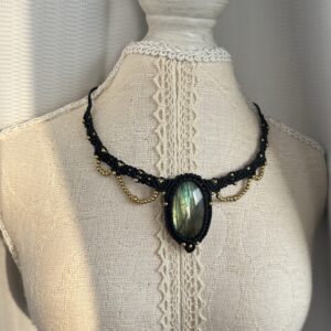 Labradorite choker