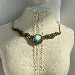 Labradorite choker  Blue-Green Flash