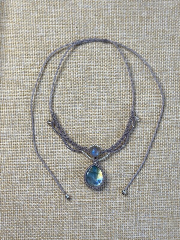 Blue & Golden Glow Teardrop Labradorite Choker - Image 4