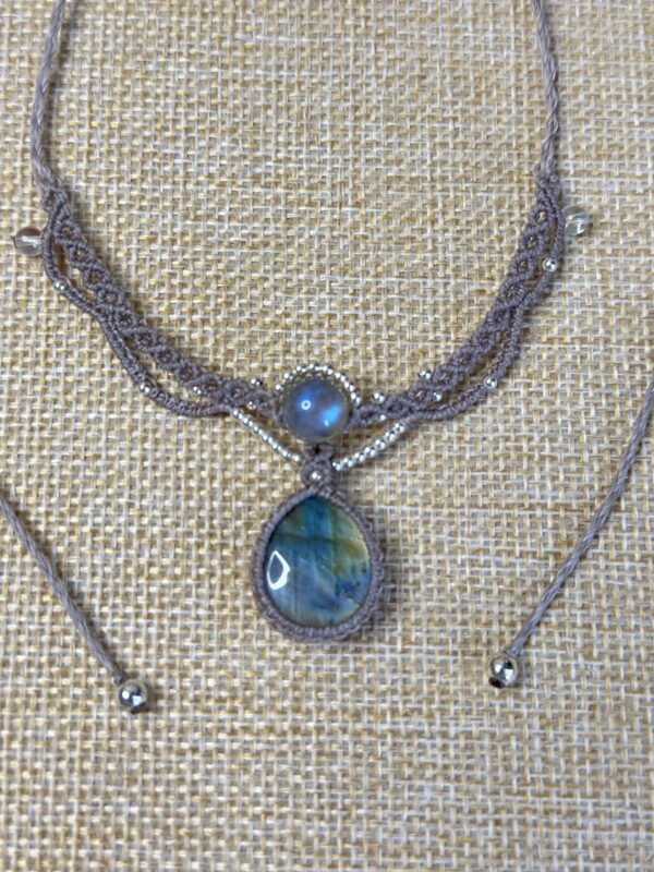 Blue & Golden Glow Teardrop Labradorite Choker - Image 3