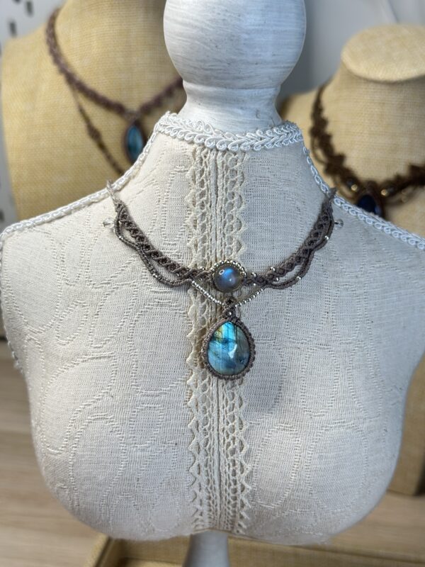 Blue & Golden Glow Teardrop Labradorite Choker - Image 2
