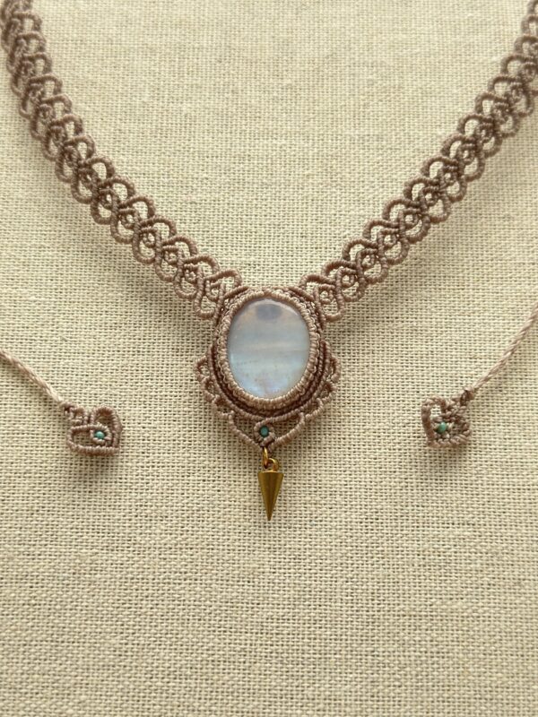 Moonstone Zafira Necklace - Image 4