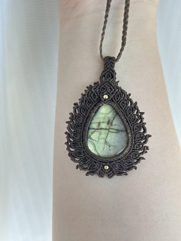 Green Labradorite Solara - Image 4