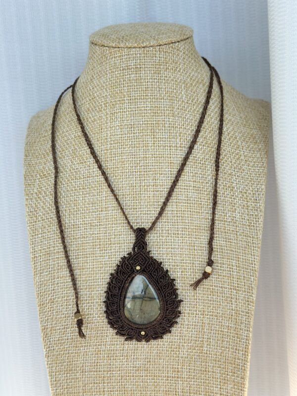 Green Labradorite Solara - Image 3