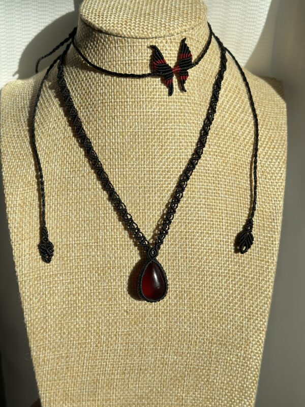 Garnet Butterfly Sirena Set - Image 4