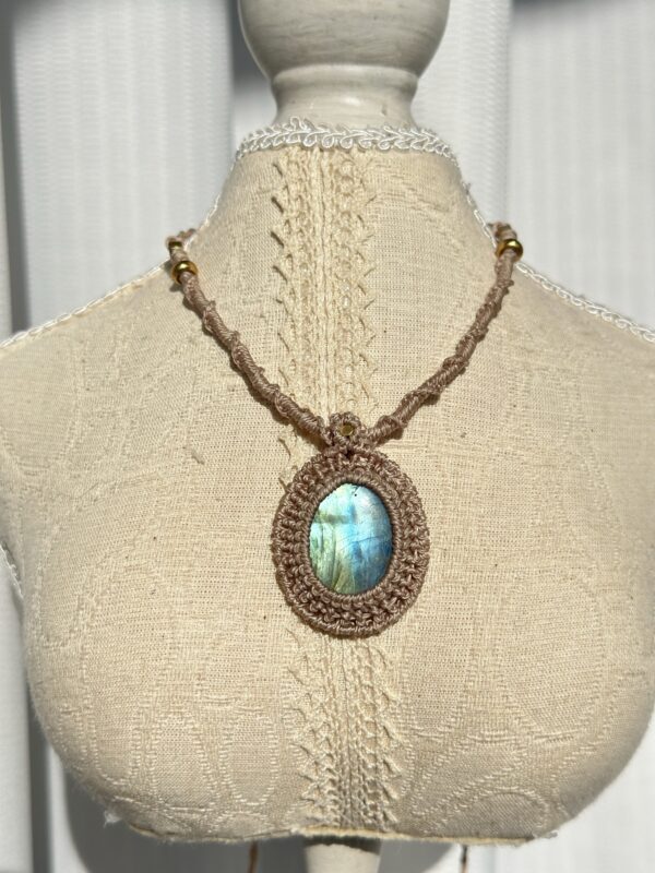 Blue-Green Labradorite Necklace - Image 2