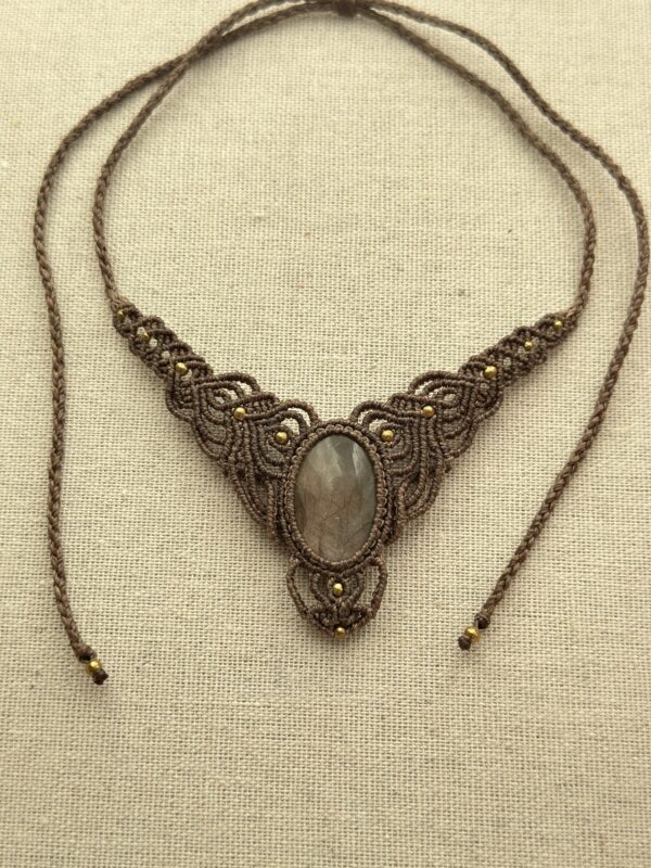 Brown Flash Labradorite Macrame Necklace