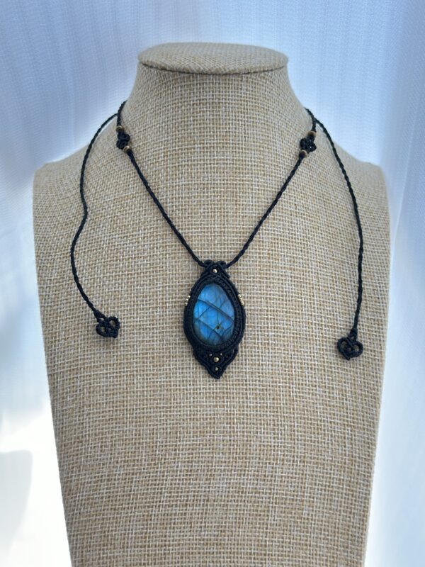 Norbu Labradorite Necklace with Blue flash