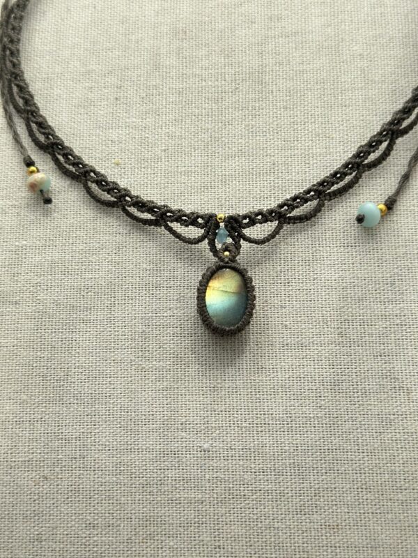 Rainbow Glow Labradorite Necklace - Image 3