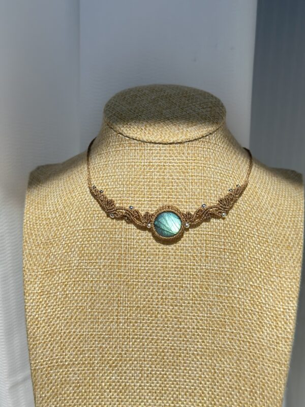 Blue Flash Yavari Choker