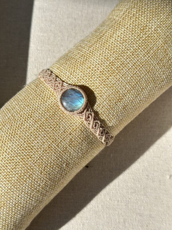 Icy Blue Flash Labradorite Bracelet - Image 3