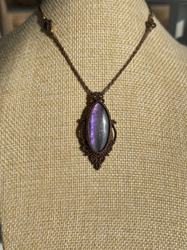Purple Flash Pendant Labradorite - Image 2