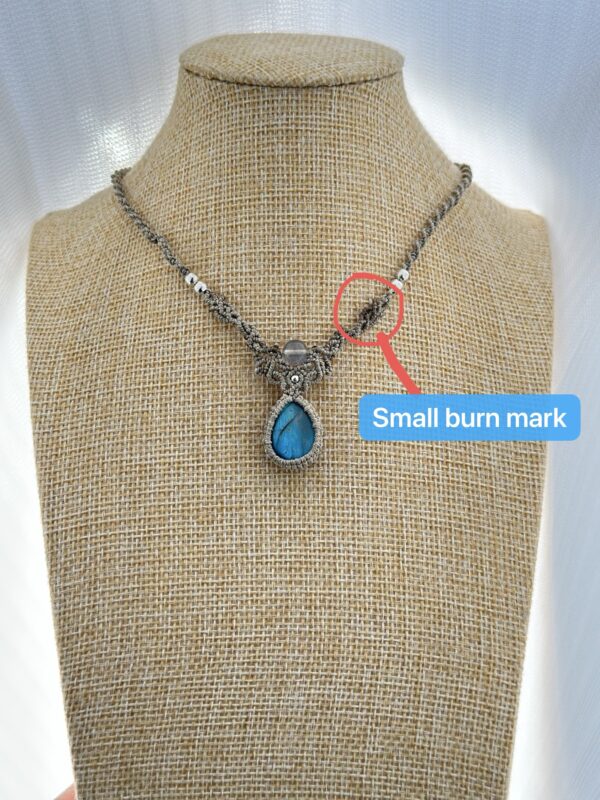 Blue Flash Labradorite Necklace