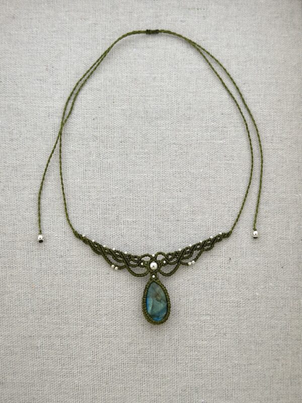 Blue Green Gold Glow Labradorite Choker - Image 3