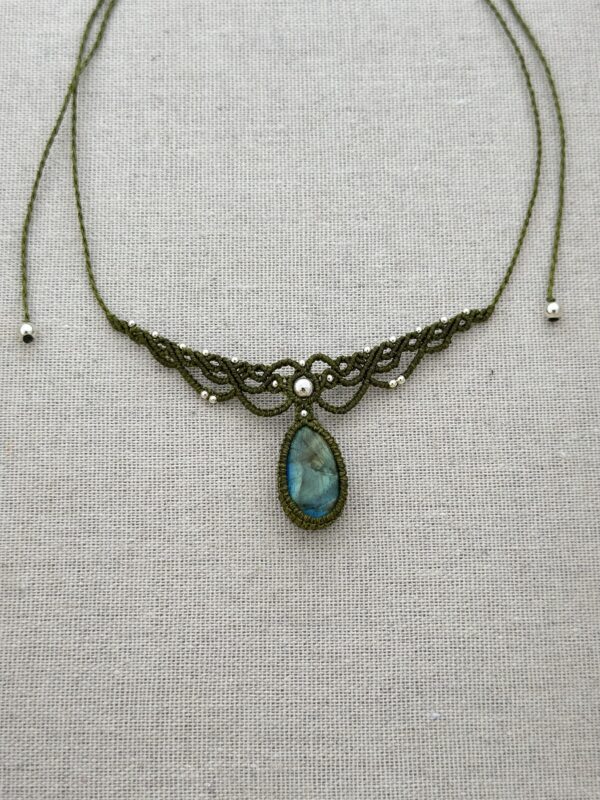 Blue Green Gold Glow Labradorite Choker - Image 2