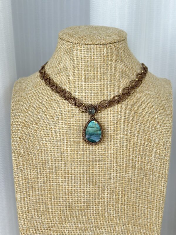 Blue-Green Flash Labradorite Necklace