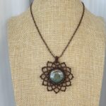 Mandala Green Gold Macrame Labradorite Necklace