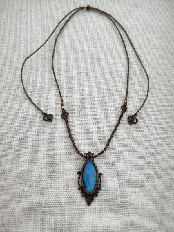 Blue Flash Labradorite Necklace - Image 2
