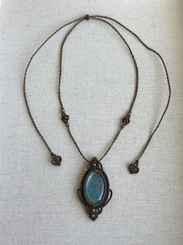 Blue Flash Labradorite Necklace - Image 5