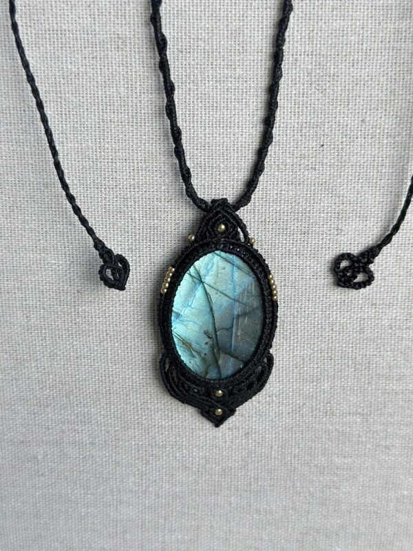 Blue and Green Flash Labradorite Necklace - Image 2