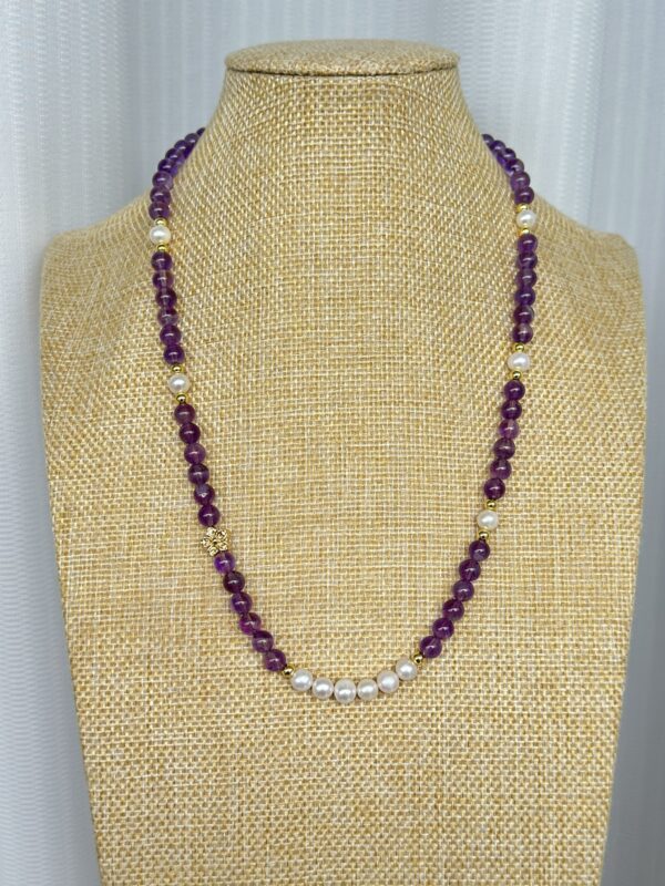 Amethyst and Pearl beaded Necklace - Image 2
