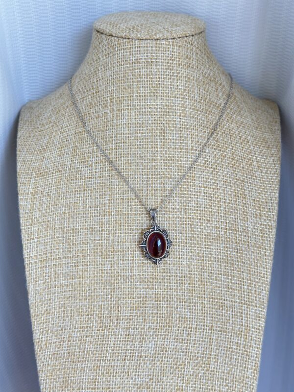 925 Sterling Silver Garnet Necklace