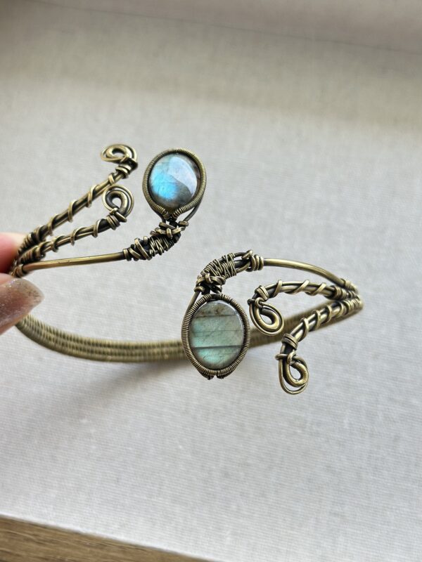 Arm cuff for Sugar