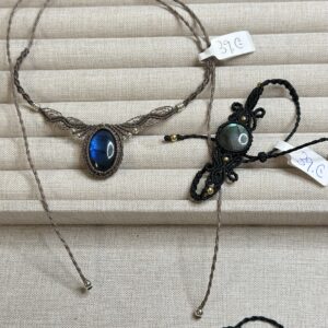 Necklace and bracelet for Buggy