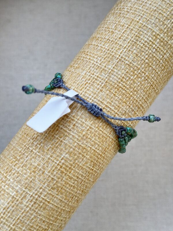 Blue flash labradorite bracelet - Image 3