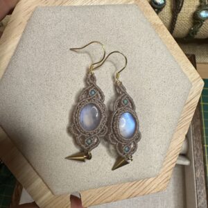 Moonstone earring for Engi