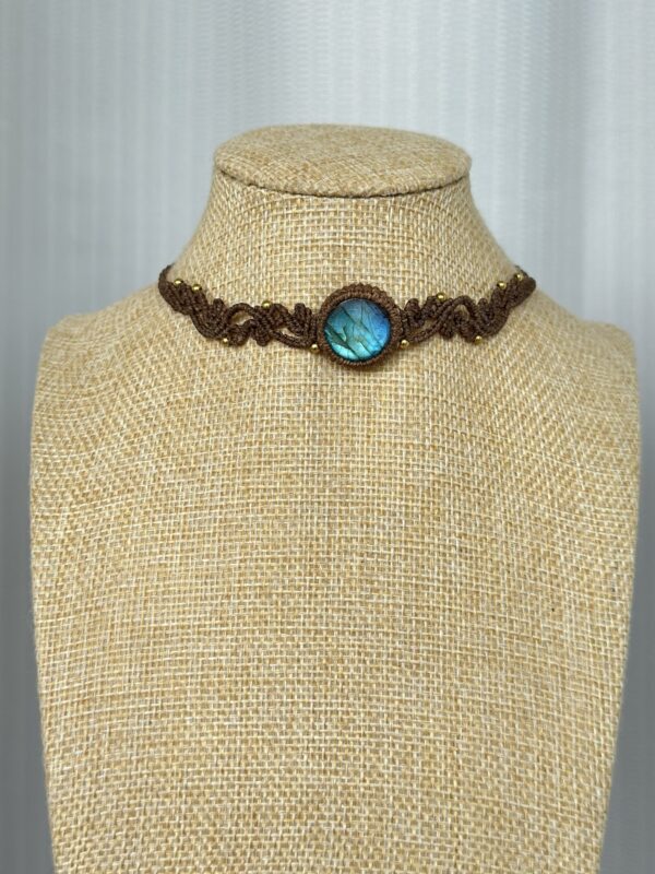 Blue Flash Labradorite Choker Necklace - Image 4